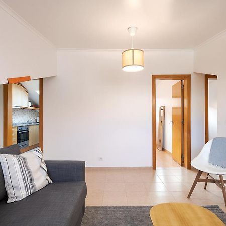 Central Gem IV - Lisbon Trendy Santos District With Dedicated Workspace ภายนอก รูปภาพ