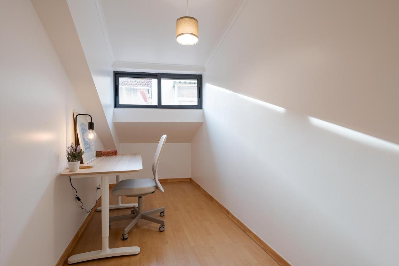 Central Gem IV - Lisbon Trendy Santos District With Dedicated Workspace ภายนอก รูปภาพ