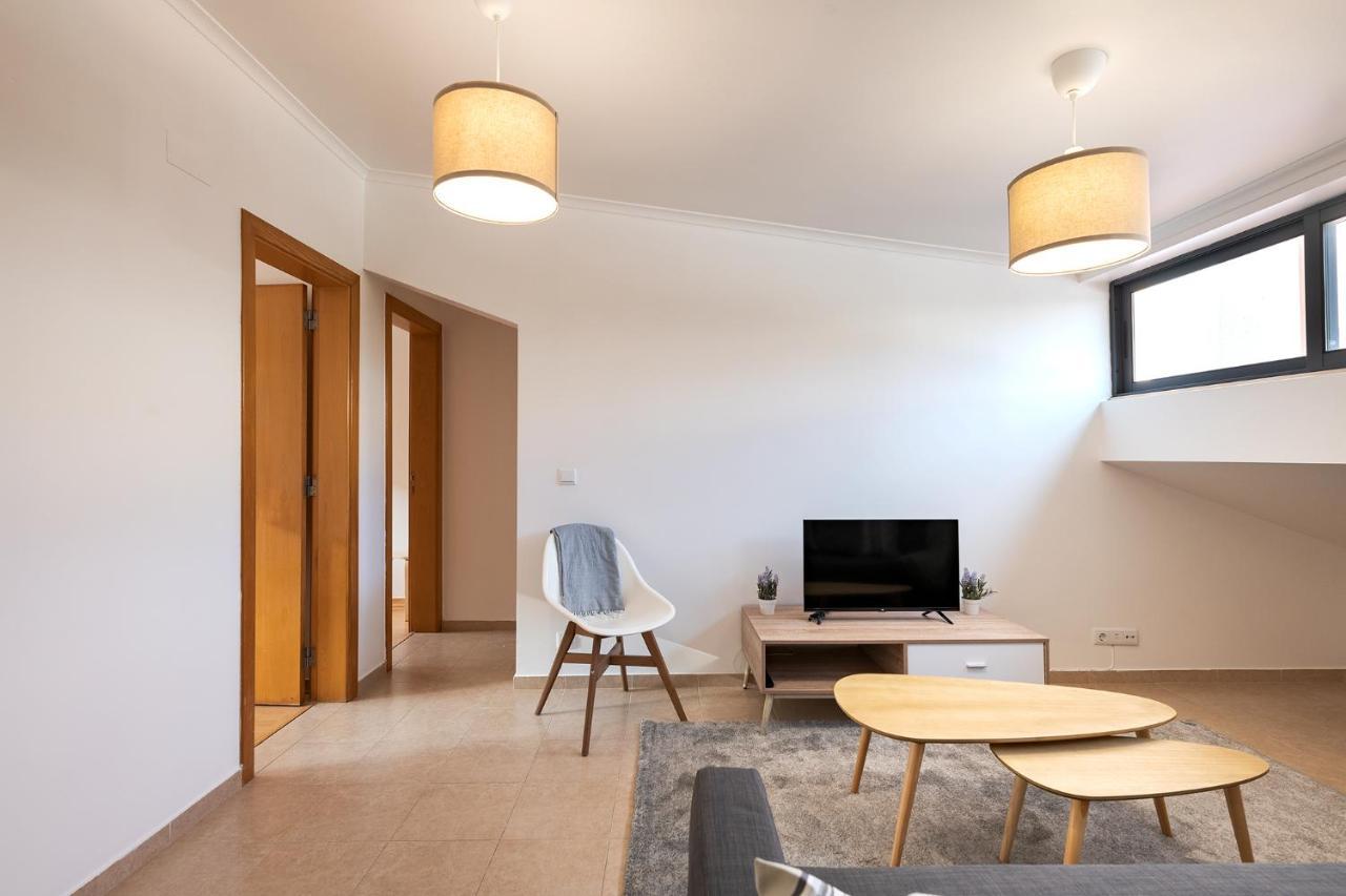 Central Gem IV - Lisbon Trendy Santos District With Dedicated Workspace ภายนอก รูปภาพ